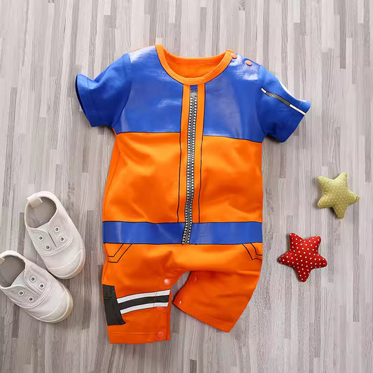 Weiches Baby-Krabbeloutfit