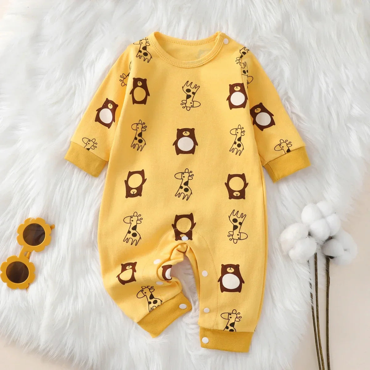 Baby-Jumpsuit Herbst & Frühling – Langarm mit Tiermuster
