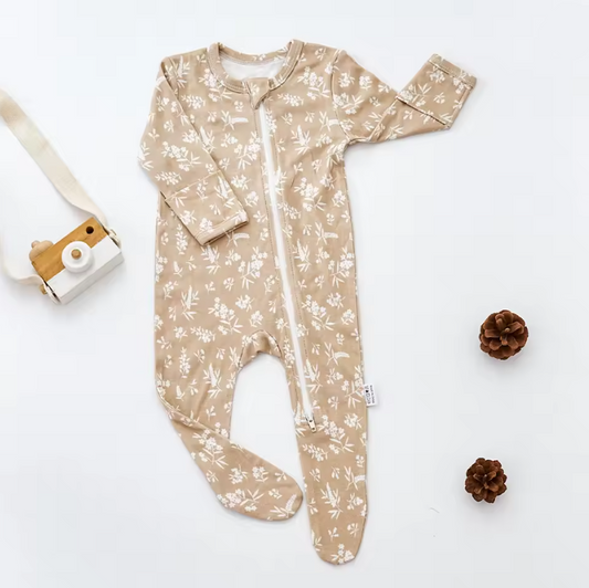Complicated Foot Romper for Baby