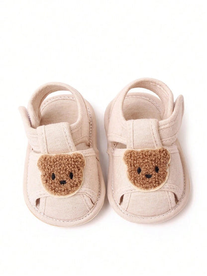 Lightweight ankle strap shoes for little ones