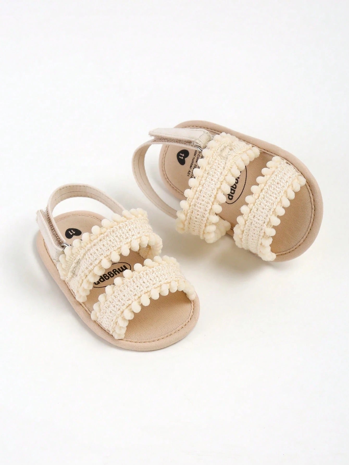 Lightweight open structure shoes for babies