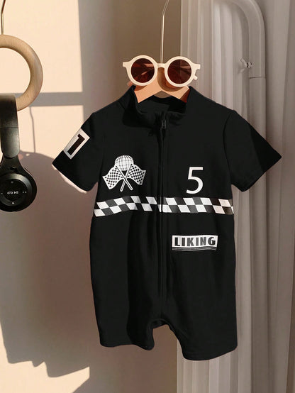 Sommer-Babyset – Weicher Strick-Strampler mit Auto-Sport-Motiv