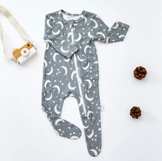 Complicated Foot Romper for Baby