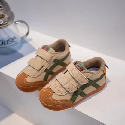 Kinder-Sneaker mit weicher Sohle