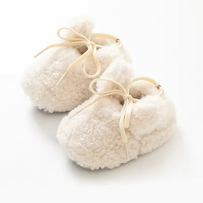 Cozy baby booties for winter