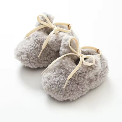 Cozy baby booties for winter