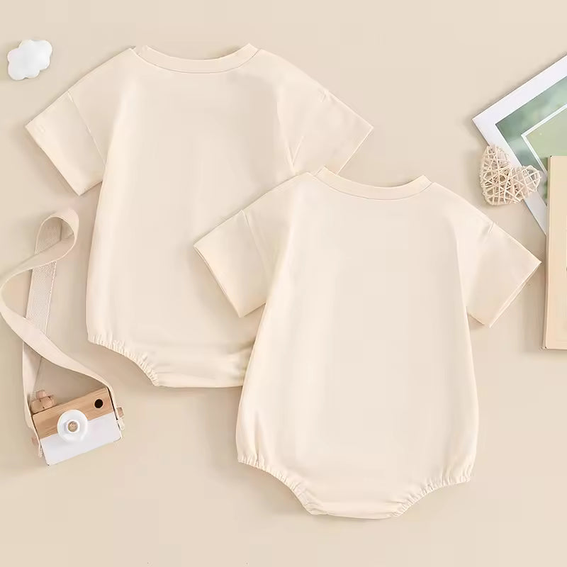 Zweiteiliger Regenbogen-Strampler für Babys