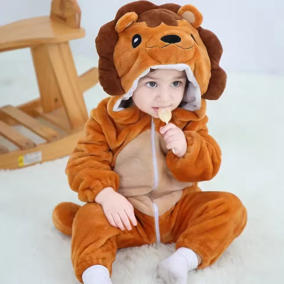 Niedliches Tier-Baby-Outfit