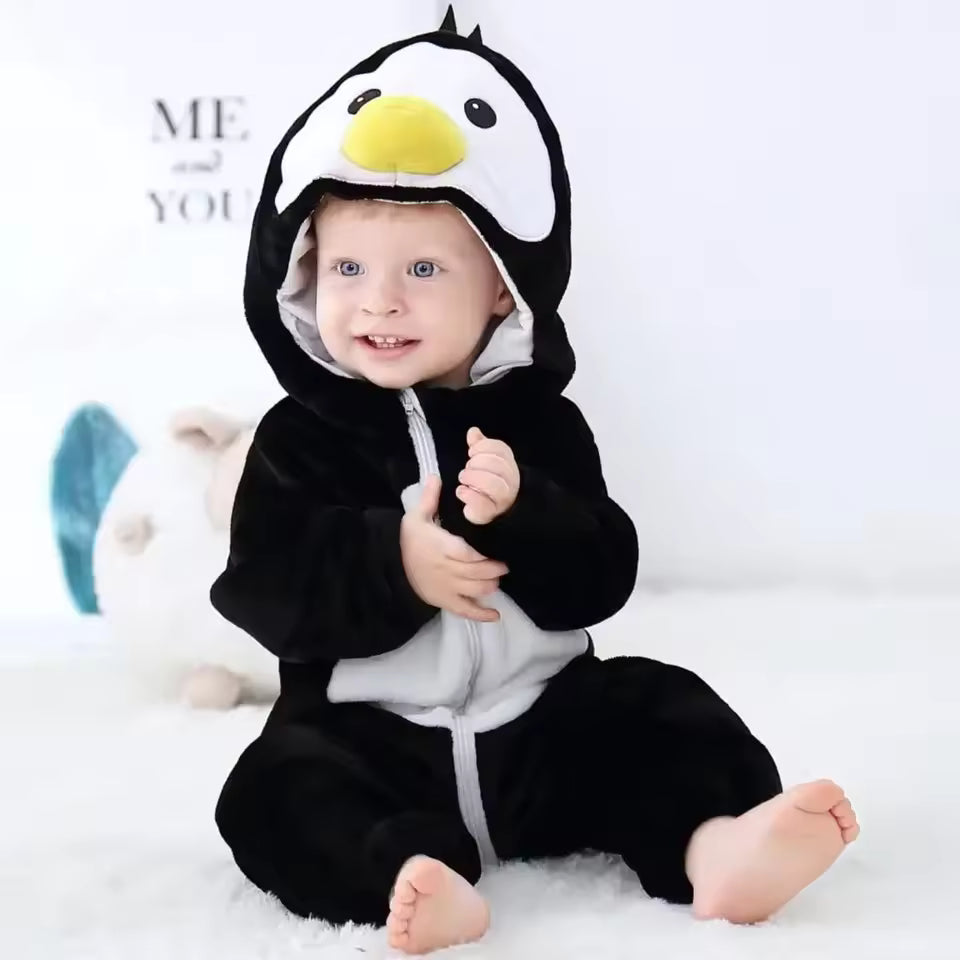 Niedliches Tier-Baby-Outfit