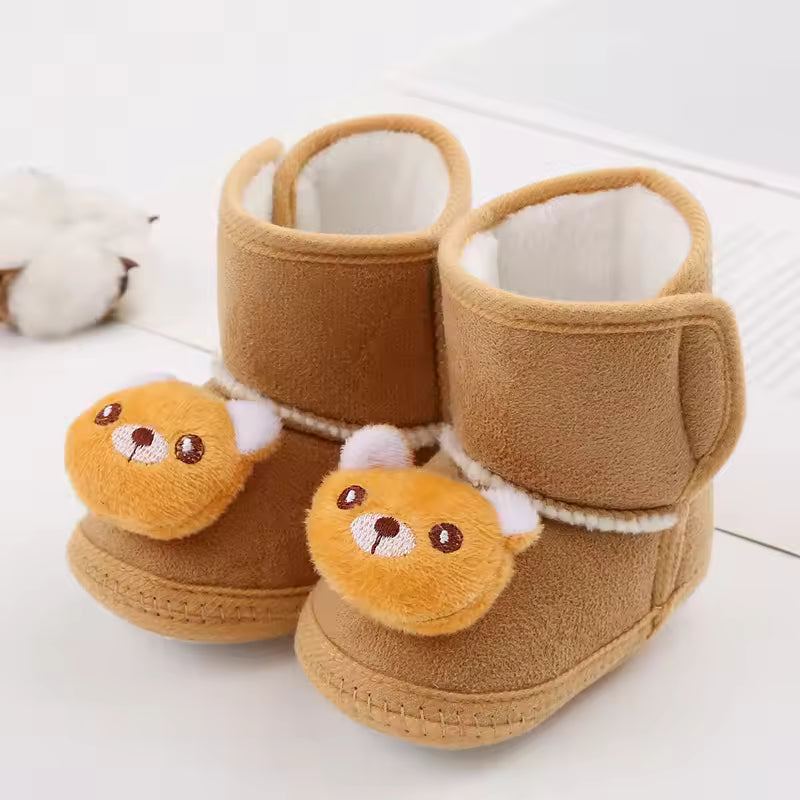 Baby shoes with cartoon design